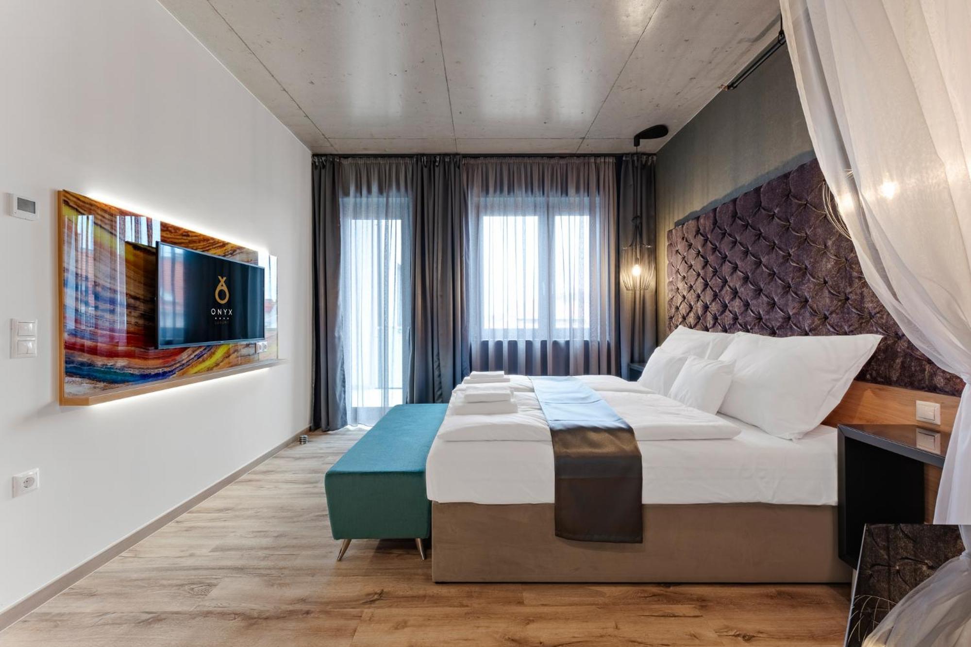Onyx Luxury بودابست المظهر الخارجي الصورة